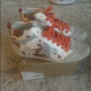 Brand new. Never worn sneakers. Super cute colors